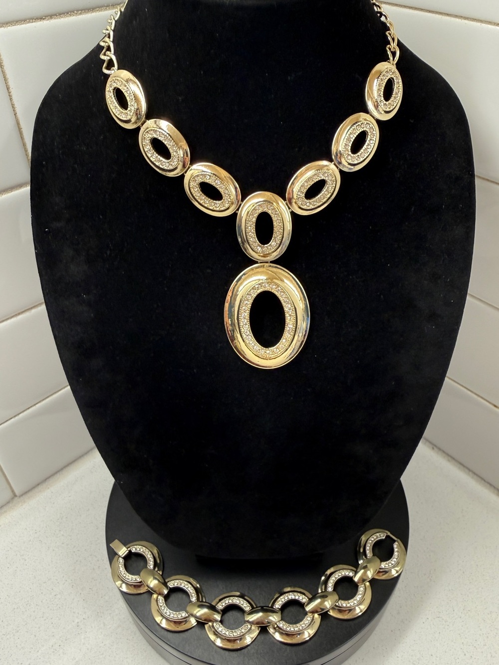Monet Gold-Tone Oval Link Necklace and Bracelet Set